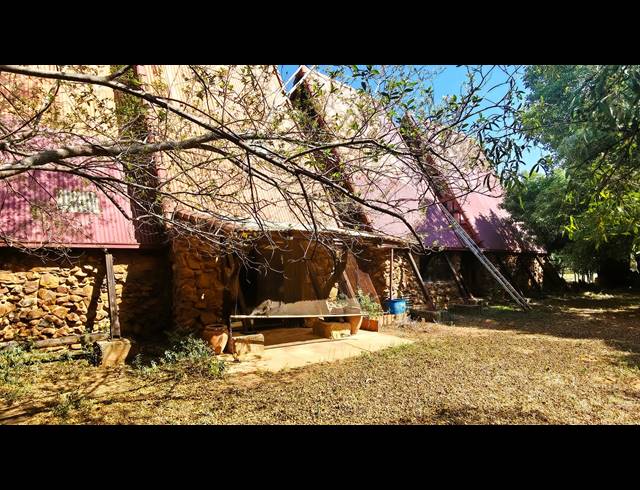 2.50HA SMALLHOLDING FOR SALE IN COOPERVILLE